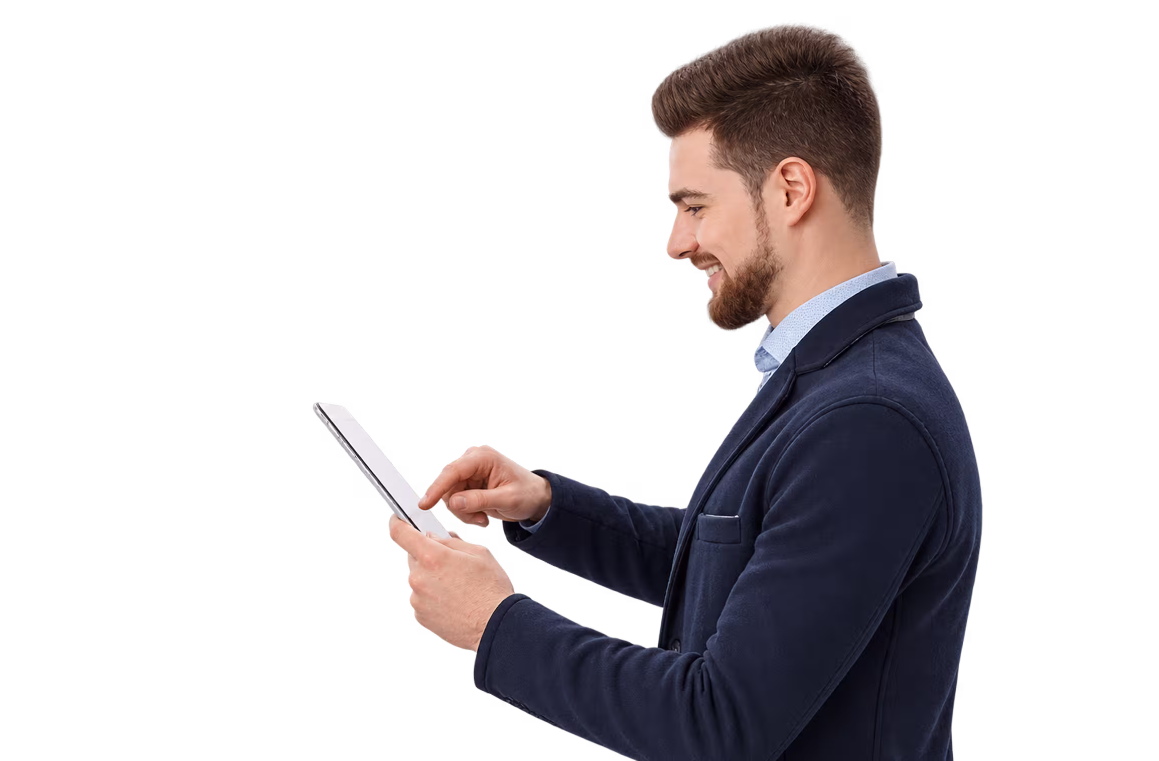 محترف أعمال يرتدي بدلة يتفاعل مع جهاز لوحي رقمي