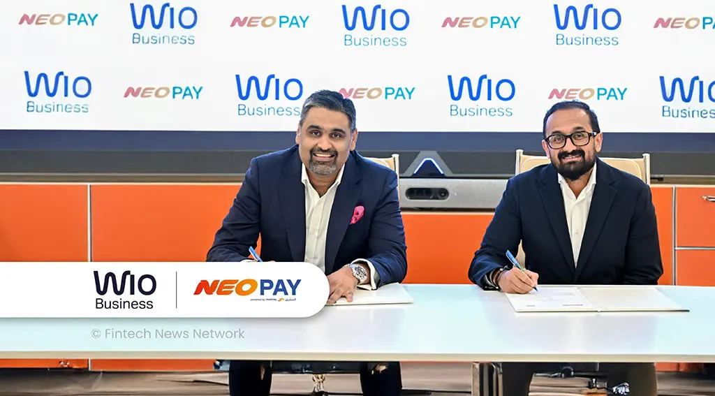 ممثلون من NEOPAY وWio Bank في اجتماع